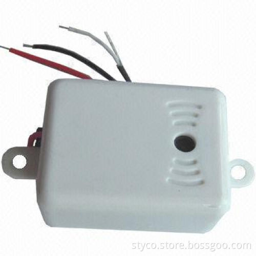 Micro Speakers, Sound Monitor, Microphone, DC and Power Lead Connector, Bug Range of 100m²